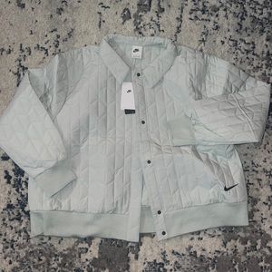 New Nike Quilted Jacket